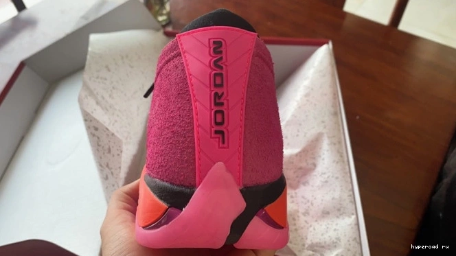 Retro Low Jordan Pink DH4121-600 (W) Shocking 14 1202